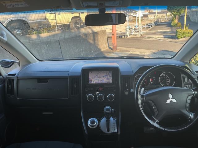 デリカＤ：５ Ｄ　パワーパッケージ　ディーゼル　ナビ／バックカメラ／両側ＰＷスライド／ＥＴＣ／前席シートヒーター　ユーザー買取（17枚目）