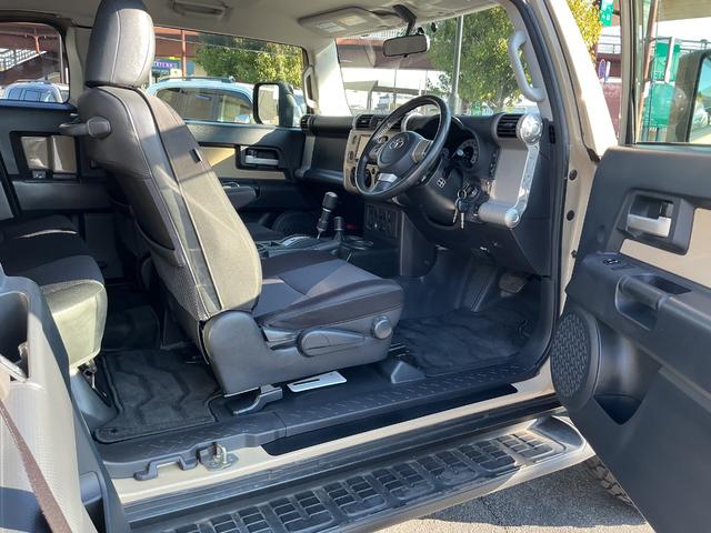 �Ԍ��E�����E����h���E�R�[�e�B���O�E�K���X�t�B�����E�����^�J�[�ȂǂȂǁA���Ԃ̂��ƂȂ牽�ł������k��������