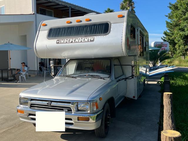 ハイラックス ベースグレード キャンピングカー(3枚目)