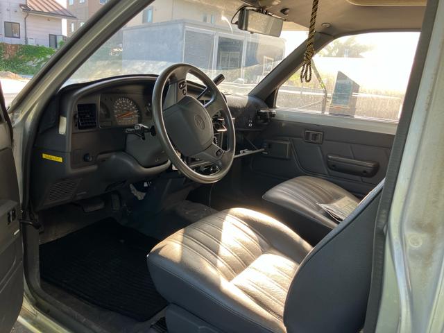 ハイラックス ベースグレード キャンピングカー(7枚目)