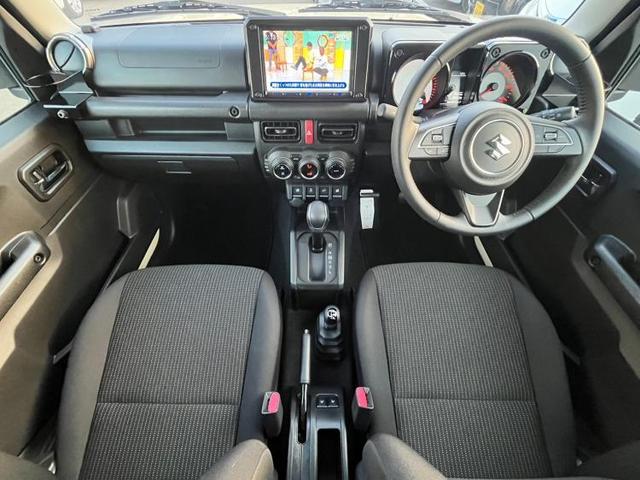 4WD XC 社外 8インチ メモリーナビ/シートヒーター 前席/車線逸脱防止支援システム/ヘッドランプ LED/Bluetooth接続/ETC/ABS/横滑り防止装置/クルーズコントロール/バックモニター 4WD(4枚目)