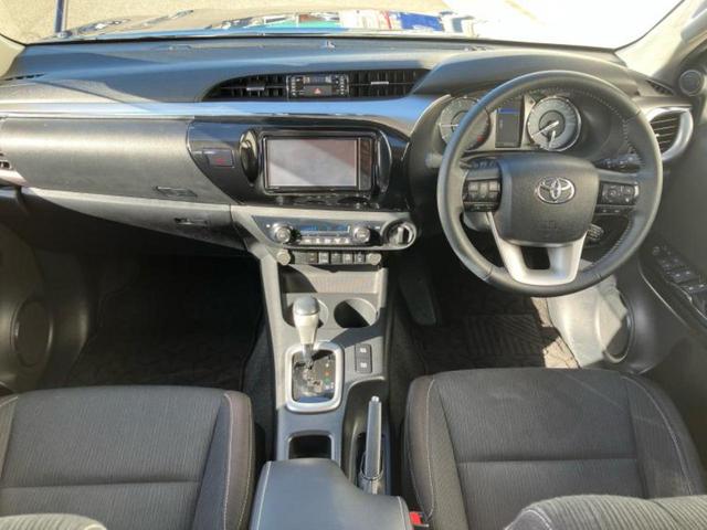 ハイラックス ４ＷＤ　Ｚ　純正　ＳＤナビ／衝突安全装置／車線逸脱防止支援システム／ヘッドランプ　ＬＥＤ／ＥＴＣ／ＥＢＤ付ＡＢＳ／横滑り防止装置／フルセグＴＶ／エアバッグ　運転席／エアバッグ　助手席／エアバッグ　サイド　４ＷＤ（9枚目）