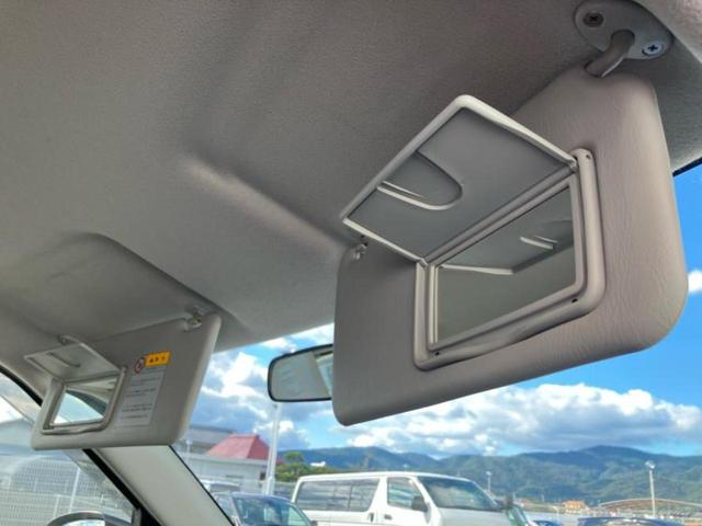 スイフト ＲＳ　新品タイヤ／社外　ＳＤナビ／ヘッドランプ　ＨＩＤ／ＥＴＣ／ＥＢＤ付ＡＢＳ／エアバッグ　運転席／エアバッグ　助手席／衝突安全ボディ／アルミホイール　純正　１６インチ／パワーウインドウ　ＨＩＤヘッドライト（12枚目）