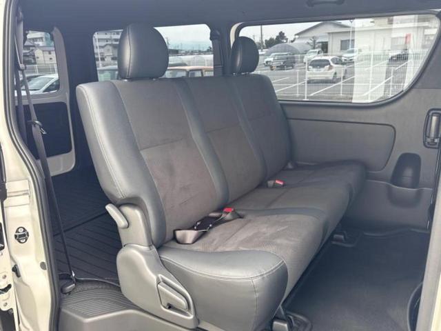 ハイエースバン ロングスーパーGLダークプライム2 保証書/衝突安全装置/両側電動スライドドア/車線逸脱防止支援システム/シート ハーフレザー/ETC/EBD付ABS/横滑り防止装置/エアバッグ 運転席/エアバッグ 助手席/MTモード付き ワンオーナー(5枚目)