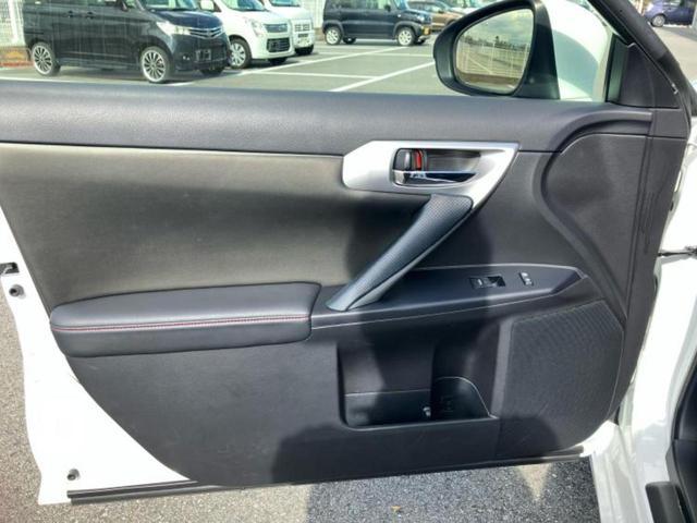 CT クリエイティブテキスタイルインテリア 新品タイヤ/保証書/純正 HDDナビ/シートヒーター/ETC/EBD付ABS/横滑り防止装置/アイドリングストップ/バックモニター/フルセグTV/DVD/エアバッグ 運転席/エアバッグ 助手席 記録簿(22枚目)