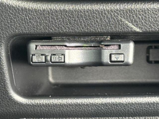 WECARS(ウィーカーズ)は全国250店舗展開!作業の都合上、車両をご覧頂けない場合がございます。来店前にお問合せ下さい