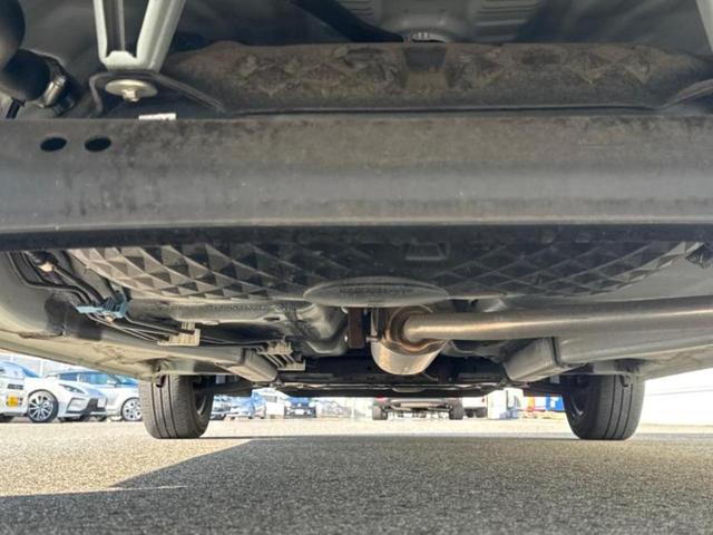 今の愛車いくらで売れるの?他社で査定して思ったより安くてショック・・・そんなお客様!是非一度WECARSの下取価格をご覧ください!お客様ができるだけお得にお乗り換えできるよう精一杯頑張ります!