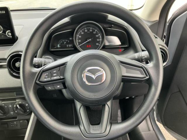 MAZDA2 XD 純正 8インチ SDナビ/衝突安全装置/車線逸脱防止支援システム/ドライブレコーダー 社外/ヘッドランプ LED/ETC/EBD付ABS/横滑り防止装置/アイドリングストップ/エアバッグ 運転席(33枚目)