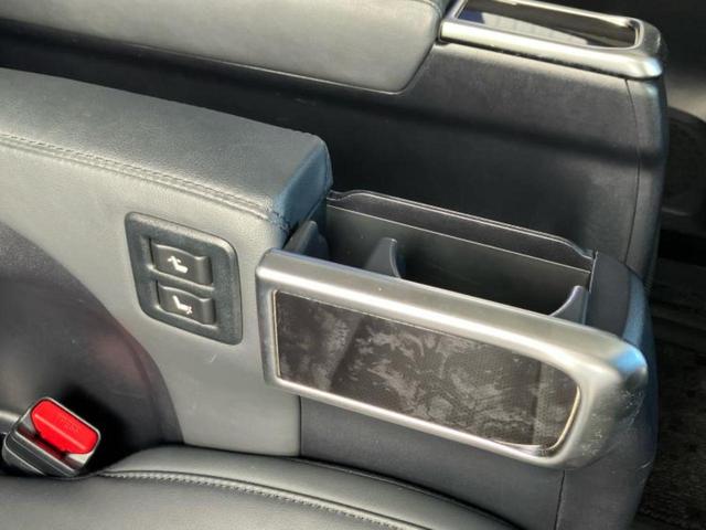 こちらのお車はいかがでしょうか?少しでも気になっていただけましたら是非お問い合わせください!さらにお車の詳細をお送りいたします!