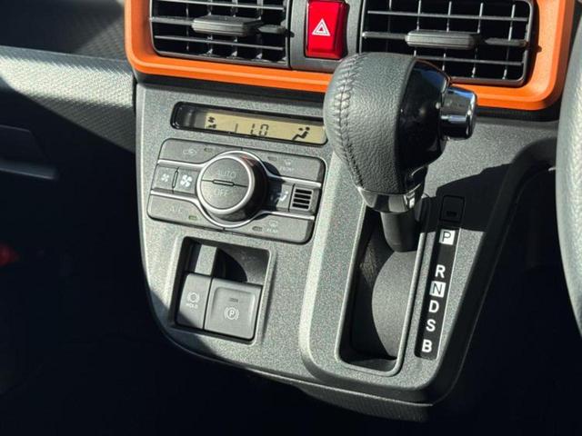 タント ファンクロスターボ　新品タイヤ／社外　８インチ　ナビ／スマートアシスト（トヨタ・ダイハツ）／両側電動スライドドア／シートヒーター　前席／車線逸脱防止支援システム／ドライブレコーダー　社外／ヘッドランプ　ＬＥＤ　ターボ（14枚目）