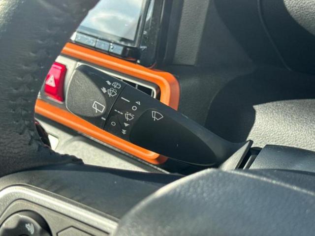 タント ファンクロスターボ　新品タイヤ／社外　８インチ　ナビ／スマートアシスト（トヨタ・ダイハツ）／両側電動スライドドア／シートヒーター　前席／車線逸脱防止支援システム／ドライブレコーダー　社外／ヘッドランプ　ＬＥＤ　ターボ（17枚目）