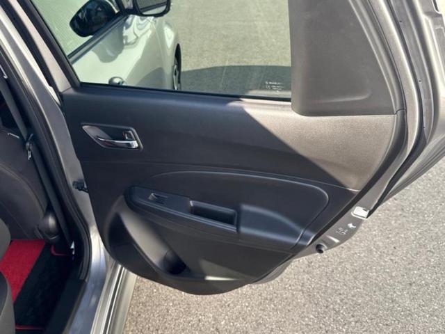 スイフトスポーツ スポーツ 新品タイヤ/純正 8インチ SDナビ/セーフティサポート(スズキ)/シートヒーター 運転席/全方位モニター/車線逸脱防止支援システム/ヘッドランプ LED/Bluetooth接続/ETC 全周囲カメラ(21枚目)