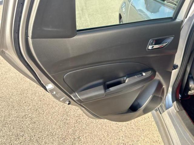 スイフトスポーツ スポーツ 新品タイヤ/純正 8インチ SDナビ/セーフティサポート(スズキ)/シートヒーター 運転席/全方位モニター/車線逸脱防止支援システム/ヘッドランプ LED/Bluetooth接続/ETC 全周囲カメラ(23枚目)