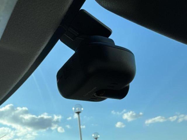 スイフトスポーツ スポーツ 新品タイヤ/純正 8インチ SDナビ/セーフティサポート(スズキ)/シートヒーター 運転席/全方位モニター/車線逸脱防止支援システム/ヘッドランプ LED/Bluetooth接続/ETC 全周囲カメラ(31枚目)