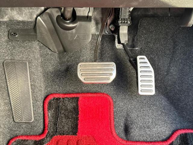 スイフトスポーツ スポーツ 新品タイヤ/純正 8インチ SDナビ/セーフティサポート(スズキ)/シートヒーター 運転席/全方位モニター/車線逸脱防止支援システム/ヘッドランプ LED/Bluetooth接続/ETC 全周囲カメラ(37枚目)