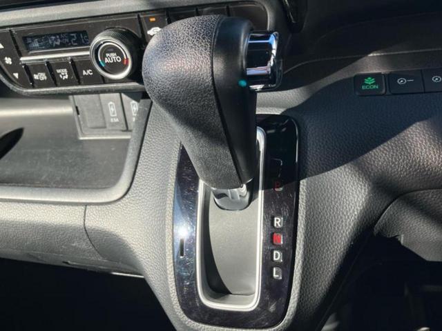 お車に合わせて無料保証以外にも、保証範囲、期間、距離を拡充させた有料保証もご用意しております！中古車の購入が初めてで不安・・・というお客様もご安心ください！