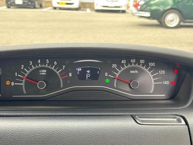 N-BOX G・Lホンダセンシングカッパーブラウンスタイル 新品タイヤ/純正 8インチ SDナビ/フリップダウンモニター/ホンダセンシング/両側電動スライドドア/車線逸脱防止支援システム/ヘッドランプ LED/Bluetooth接続/ETC/EBD付ABS(18枚目)