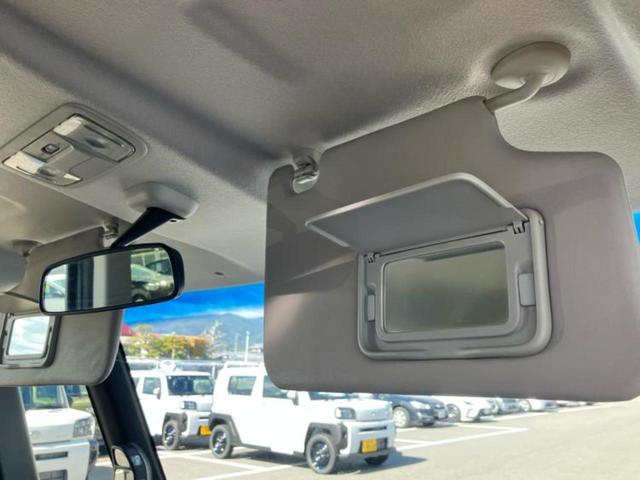 N-BOXカスタム G・Lパッケージ 純正 SDナビ/電動スライドドア/ヘッドランプ HID/ETC/EBD付ABS/横滑り防止装置/アイドリングストップ/エアバッグ 運転席/エアバッグ 助手席/衝突安全ボディ HIDヘッドライト(15枚目)