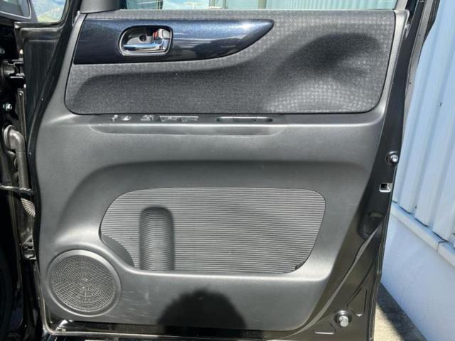 N-BOXカスタム G・Lパッケージ 純正 SDナビ/電動スライドドア/ヘッドランプ HID/ETC/EBD付ABS/横滑り防止装置/アイドリングストップ/エアバッグ 運転席/エアバッグ 助手席/衝突安全ボディ HIDヘッドライト(20枚目)