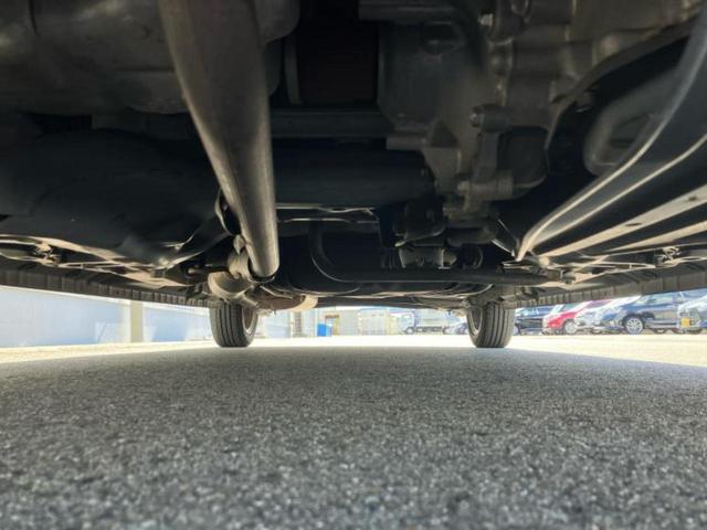 N-BOXカスタム G・Lパッケージ 純正 SDナビ/電動スライドドア/ヘッドランプ HID/ETC/EBD付ABS/横滑り防止装置/アイドリングストップ/エアバッグ 運転席/エアバッグ 助手席/衝突安全ボディ HIDヘッドライト(45枚目)