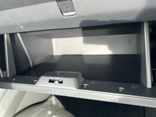 ハイゼットトラック スタンダード　新品タイヤ／エアバッグ　運転席／エアバッグ　助手席／衝突安全ボディ／パワーステアリング／マニュアルエアコン／ユーザー買取車／最大積載量３５０ｋｇ／デュアルエアバッグ／アクセサリーソケット／間欠ワイパー（22枚目）