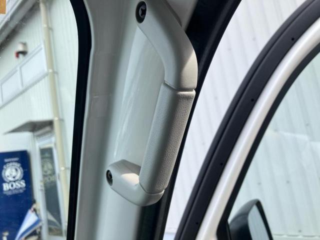 ハイゼットトラック スタンダード　新品タイヤ／エアバッグ　運転席／エアバッグ　助手席／衝突安全ボディ／パワーステアリング／マニュアルエアコン／ユーザー買取車／最大積載量３５０ｋｇ／デュアルエアバッグ／アクセサリーソケット／間欠ワイパー（24枚目）