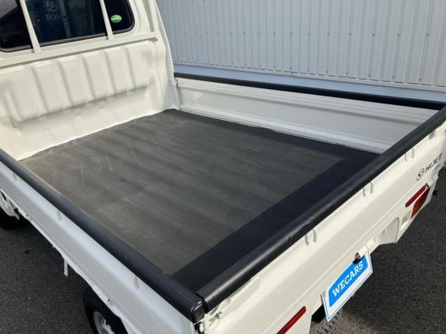 ハイゼットトラック スタンダード　新品タイヤ／エアバッグ　運転席／エアバッグ　助手席／衝突安全ボディ／パワーステアリング／マニュアルエアコン／ユーザー買取車／最大積載量３５０ｋｇ／デュアルエアバッグ／アクセサリーソケット／間欠ワイパー（30枚目）