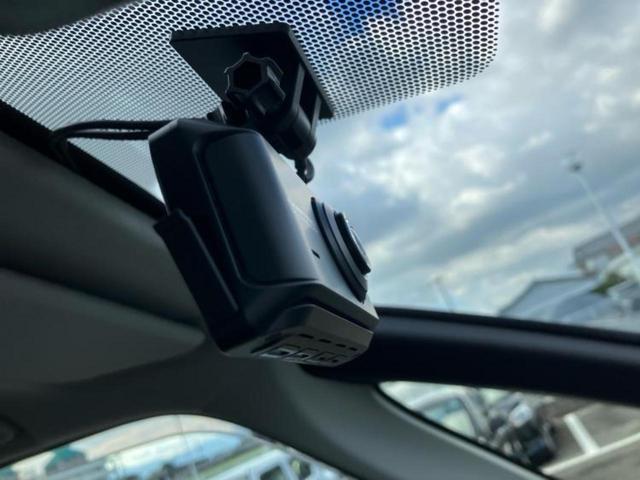 ノア ハイブリッドZ ディスプレイオーディオ+ナビ10.5インチ/フリップダウンモニター 純正 14インチ/トヨタセーフティセンス/両側電動スライドドア/シートヒーター/車線逸脱防止支援システム/電動バックドア(16枚目)