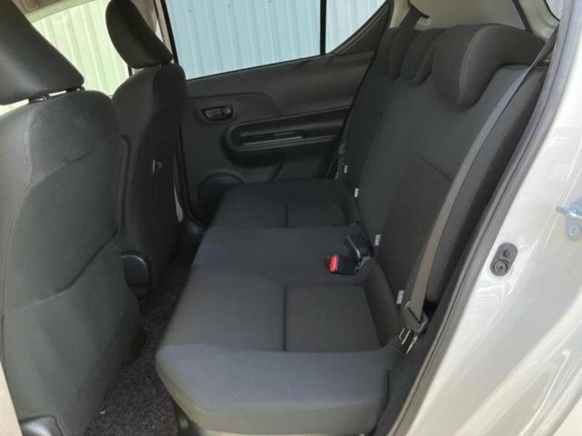 アクア Sスタイルブラック 新品タイヤ/保証書/純正 SDナビ/衝突安全装置/車線逸脱防止支援システム/ヘッドランプ LED/ETC/EBD付ABS/横滑り防止装置/アイドリングストップ/フルセグTV/エアバッグ 運転席 記録簿(7枚目)