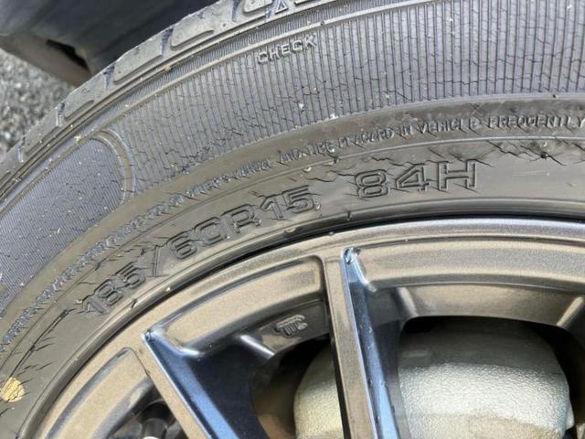 アクア Sスタイルブラック 新品タイヤ/保証書/純正 SDナビ/衝突安全装置/車線逸脱防止支援システム/ヘッドランプ LED/ETC/EBD付ABS/横滑り防止装置/アイドリングストップ/フルセグTV/エアバッグ 運転席 記録簿(48枚目)