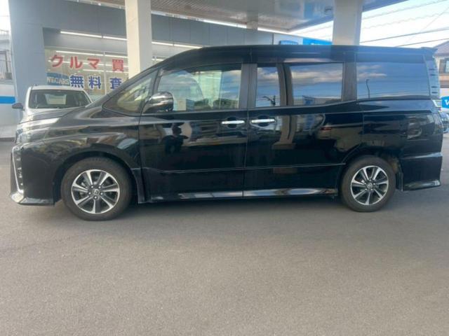 ヴォクシー ZSキラメキ 純正 9インチ SDナビ/トヨタセーフティセンス/両側電動スライドドア/車線逸脱防止支援システム/ドライブレコーダー 社外/ヘッドランプ LED/Bluetooth接続/ETC2.0 バックカメラ(2枚目)