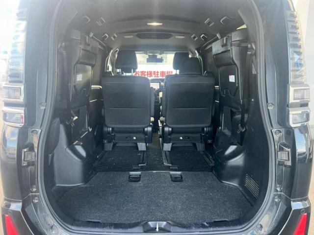 ヴォクシー ZSキラメキ 純正 9インチ SDナビ/トヨタセーフティセンス/両側電動スライドドア/車線逸脱防止支援システム/ドライブレコーダー 社外/ヘッドランプ LED/Bluetooth接続/ETC2.0 バックカメラ(8枚目)