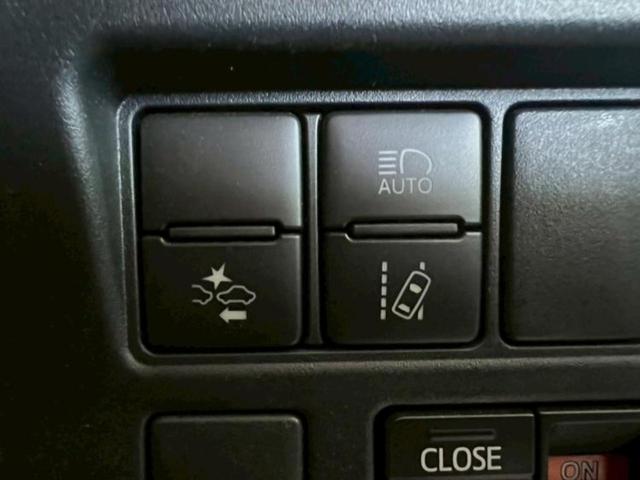 ヴォクシー ZSキラメキ 純正 9インチ SDナビ/トヨタセーフティセンス/両側電動スライドドア/車線逸脱防止支援システム/ドライブレコーダー 社外/ヘッドランプ LED/Bluetooth接続/ETC2.0 バックカメラ(12枚目)