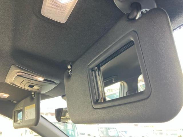 カローラクロス ハイブリッドＺ　保証書／ディスプレイオーディオ＋ナビ１０インチ／シートヒーター／車線逸脱防止支援システム／電動バックドア／ヘッドランプ　ＬＥＤ／ＥＴＣ／ＥＢＤ付ＡＢＳ／横滑り防止装置／アイドリングストップ（14枚目）