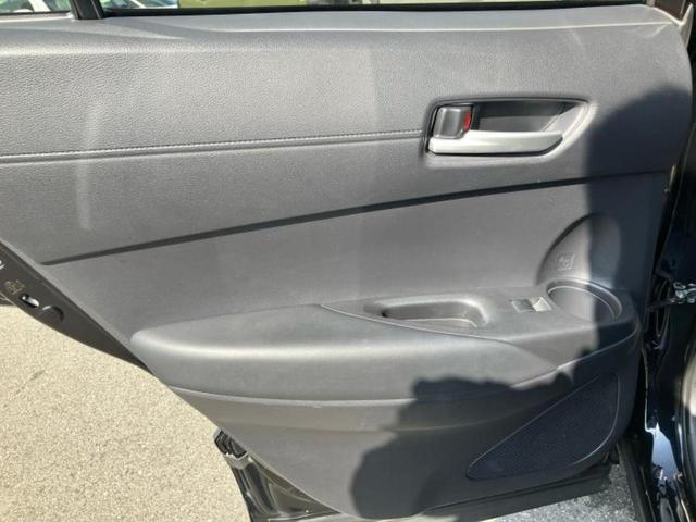 カローラクロス ハイブリッドＺ　保証書／ディスプレイオーディオ＋ナビ１０インチ／シートヒーター／車線逸脱防止支援システム／電動バックドア／ヘッドランプ　ＬＥＤ／ＥＴＣ／ＥＢＤ付ＡＢＳ／横滑り防止装置／アイドリングストップ（23枚目）