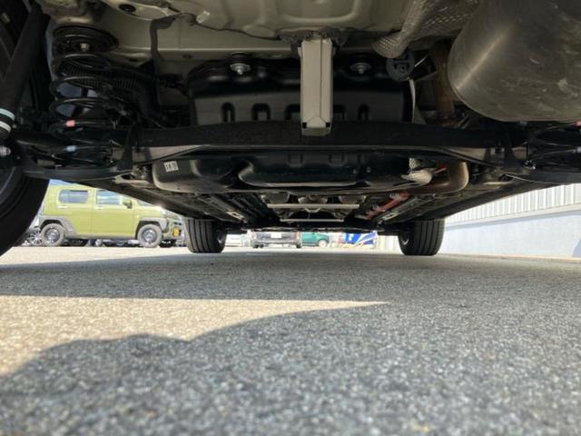 カローラクロス ハイブリッドＺ　保証書／ディスプレイオーディオ＋ナビ１０インチ／シートヒーター／車線逸脱防止支援システム／電動バックドア／ヘッドランプ　ＬＥＤ／ＥＴＣ／ＥＢＤ付ＡＢＳ／横滑り防止装置／アイドリングストップ（44枚目）