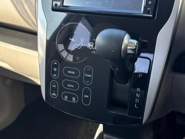 デイズ X 新品タイヤ/純正 SDナビ/EBD付ABS/アイドリングストップ/フロントモニター/サイドモニター/バックモニター/エアバッグ 運転席/エアバッグ 助手席/アルミホイール 社外 14インチ(12枚目)