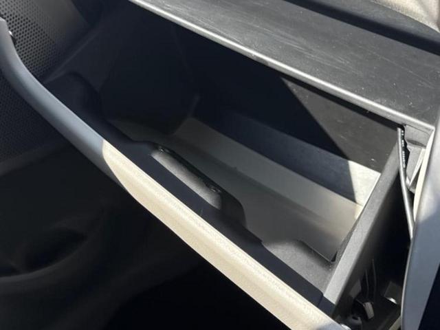 デイズ X 新品タイヤ/純正 SDナビ/EBD付ABS/アイドリングストップ/フロントモニター/サイドモニター/バックモニター/エアバッグ 運転席/エアバッグ 助手席/アルミホイール 社外 14インチ(33枚目)