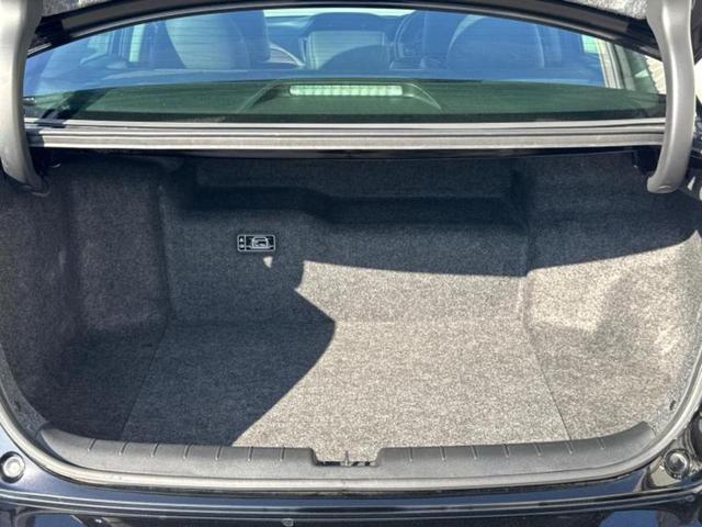 アコードハイブリッド EX 新品タイヤ/純正 SDナビ/衝突安全装置/シートヒーター/車線逸脱防止支援システム/ETC/EBD付ABS/横滑り防止装置/アイドリングストップ/バックモニター/フルセグTV/DVD バックカメラ(8枚目)