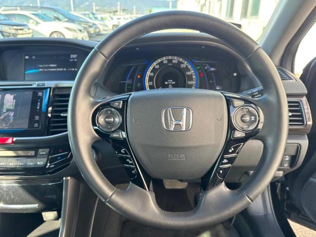 アコードハイブリッド EX 新品タイヤ/純正 SDナビ/衝突安全装置/シートヒーター/車線逸脱防止支援システム/ETC/EBD付ABS/横滑り防止装置/アイドリングストップ/バックモニター/フルセグTV/DVD バックカメラ(17枚目)