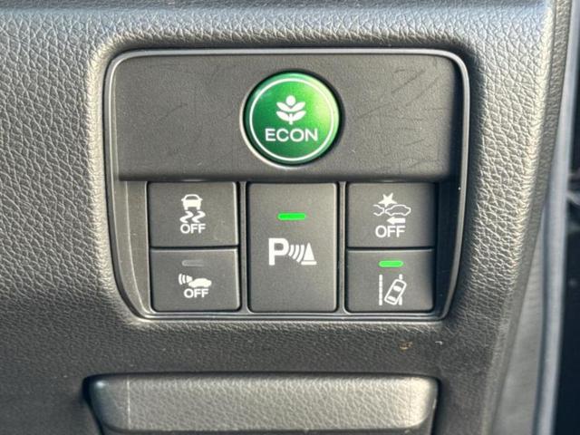 アコードハイブリッド EX 新品タイヤ/純正 SDナビ/衝突安全装置/シートヒーター/車線逸脱防止支援システム/ETC/EBD付ABS/横滑り防止装置/アイドリングストップ/バックモニター/フルセグTV/DVD バックカメラ(25枚目)