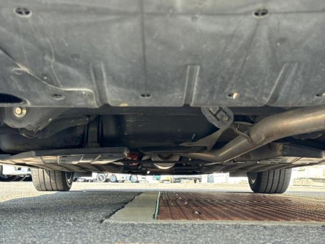 アコードハイブリッド EX 新品タイヤ/純正 SDナビ/衝突安全装置/シートヒーター/車線逸脱防止支援システム/ETC/EBD付ABS/横滑り防止装置/アイドリングストップ/バックモニター/フルセグTV/DVD バックカメラ(44枚目)