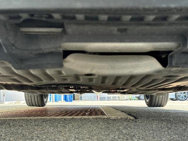 アコードハイブリッド EX 新品タイヤ/純正 SDナビ/衝突安全装置/シートヒーター/車線逸脱防止支援システム/ETC/EBD付ABS/横滑り防止装置/アイドリングストップ/バックモニター/フルセグTV/DVD バックカメラ(45枚目)