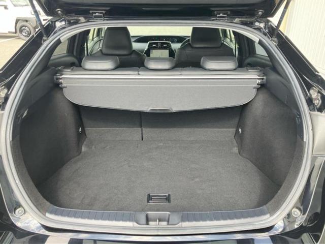 プリウス Sツーリングセレクション 新品タイヤ/純正 9インチ SDナビ/シートヒーター/シート 合皮/ヘッドランプ LED/ETC/EBD付ABS/横滑り防止装置/アイドリングストップ/フルセグTV/エアバッグ 運転席 記録簿(8枚目)