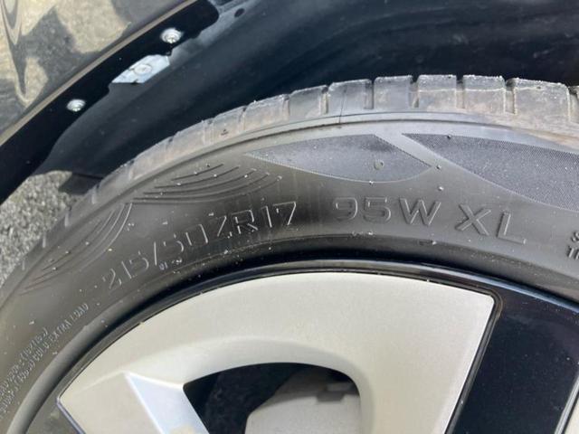 プリウス Sツーリングセレクション 新品タイヤ/純正 9インチ SDナビ/シートヒーター/シート 合皮/ヘッドランプ LED/ETC/EBD付ABS/横滑り防止装置/アイドリングストップ/フルセグTV/エアバッグ 運転席 記録簿(49枚目)