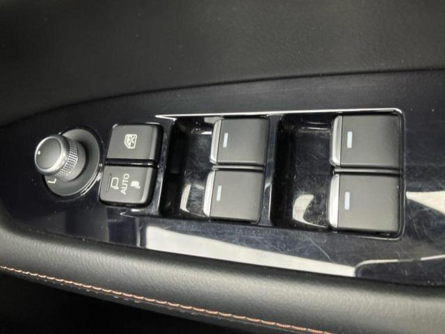 CX-5 XD Lパッケージ ディスプレイオーディオ/衝突安全装置/シートヒーター 前席/360°ビューモニター/車線逸脱防止支援システム/シート 合皮/電動バックドア/ヘッドランプ LED/ETC/EBD付ABS バックカメラ(27枚目)