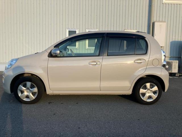 パッソ プラスハナ　保証書／純正　ＳＤナビ／ドライブレコーダー　社外／Ｂｌｕｅｔｏｏｔｈ接続／ＥＴＣ／ＥＢＤ付ＡＢＳ／バックモニター／フルセグＴＶ／ＤＶＤ／エアバッグ　運転席／エアバッグ　助手席／衝突安全ボディ　ドラレコ（2枚目）