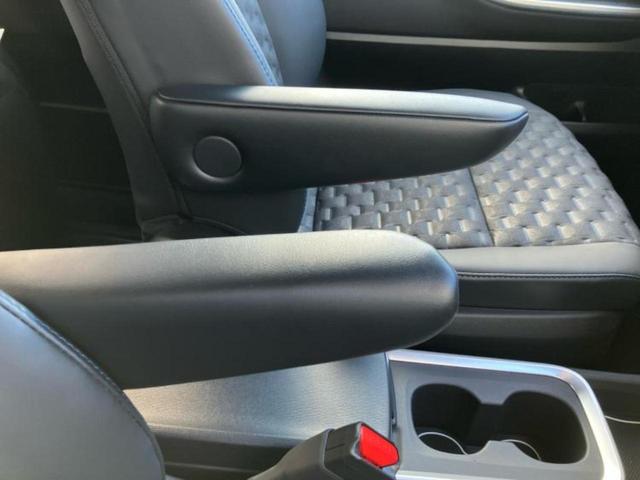 ヴォクシー ハイブリッドＳ－Ｚ　新品タイヤ／ディスプレイオーディオ＋ナビ１０．５インチ／トヨタセーフティセンス／両側電動スライドドア／シートヒーター　前席／車線逸脱防止支援システム／シート　ハーフレザー／電動バックドア　バックカメラ（39枚目）