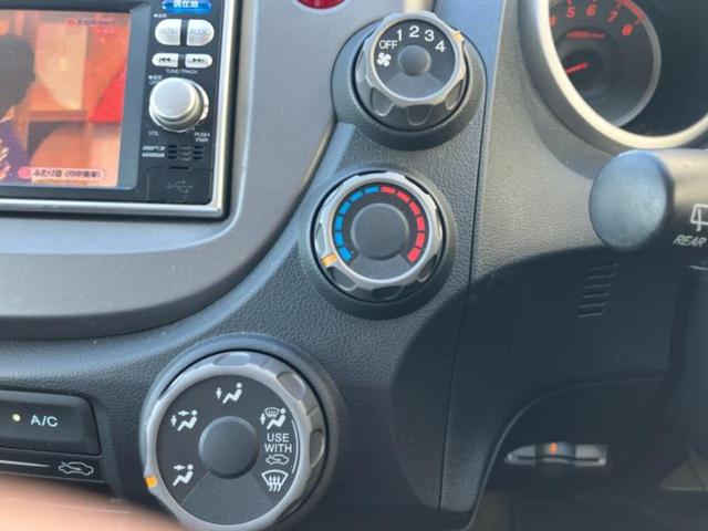 フィット １３Ｇ　新品タイヤ／純正　ナビ／ＥＴＣ／ＥＢＤ付ＡＢＳ／バックモニター／ワンセグＴＶ／エアバッグ　運転席／エアバッグ　助手席／衝突安全ボディ／パワーウインドウ／キーレスエントリー／パワーステアリング（28枚目）