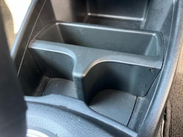 フィット １３Ｇ　新品タイヤ／純正　ナビ／ＥＴＣ／ＥＢＤ付ＡＢＳ／バックモニター／ワンセグＴＶ／エアバッグ　運転席／エアバッグ　助手席／衝突安全ボディ／パワーウインドウ／キーレスエントリー／パワーステアリング（31枚目）